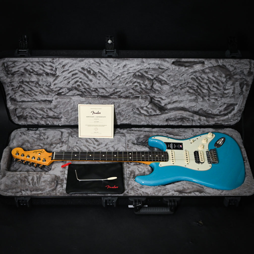 Fender American Professional II Stratocaster HSS- Miami Blue 2025 (US25106880)