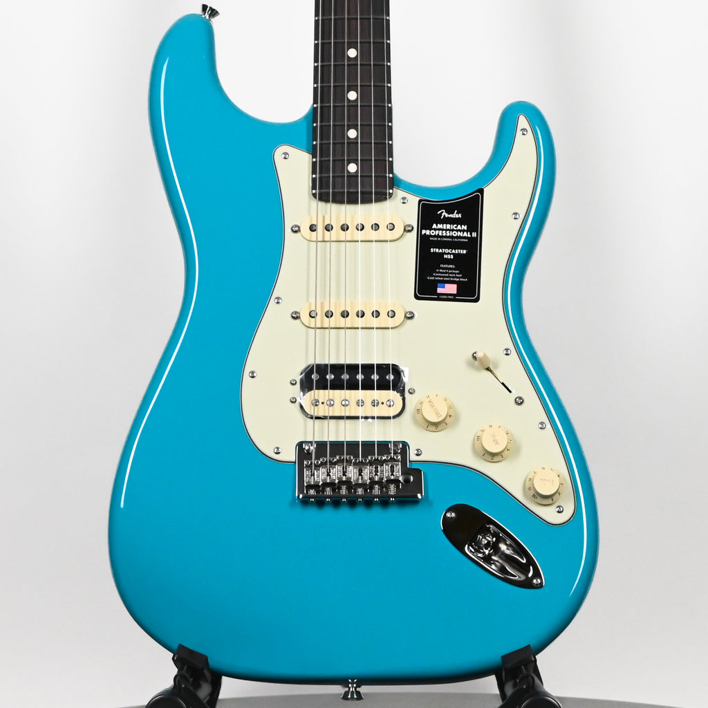 Fender American Professional II Stratocaster HSS- Miami Blue 2025 (US25106880)