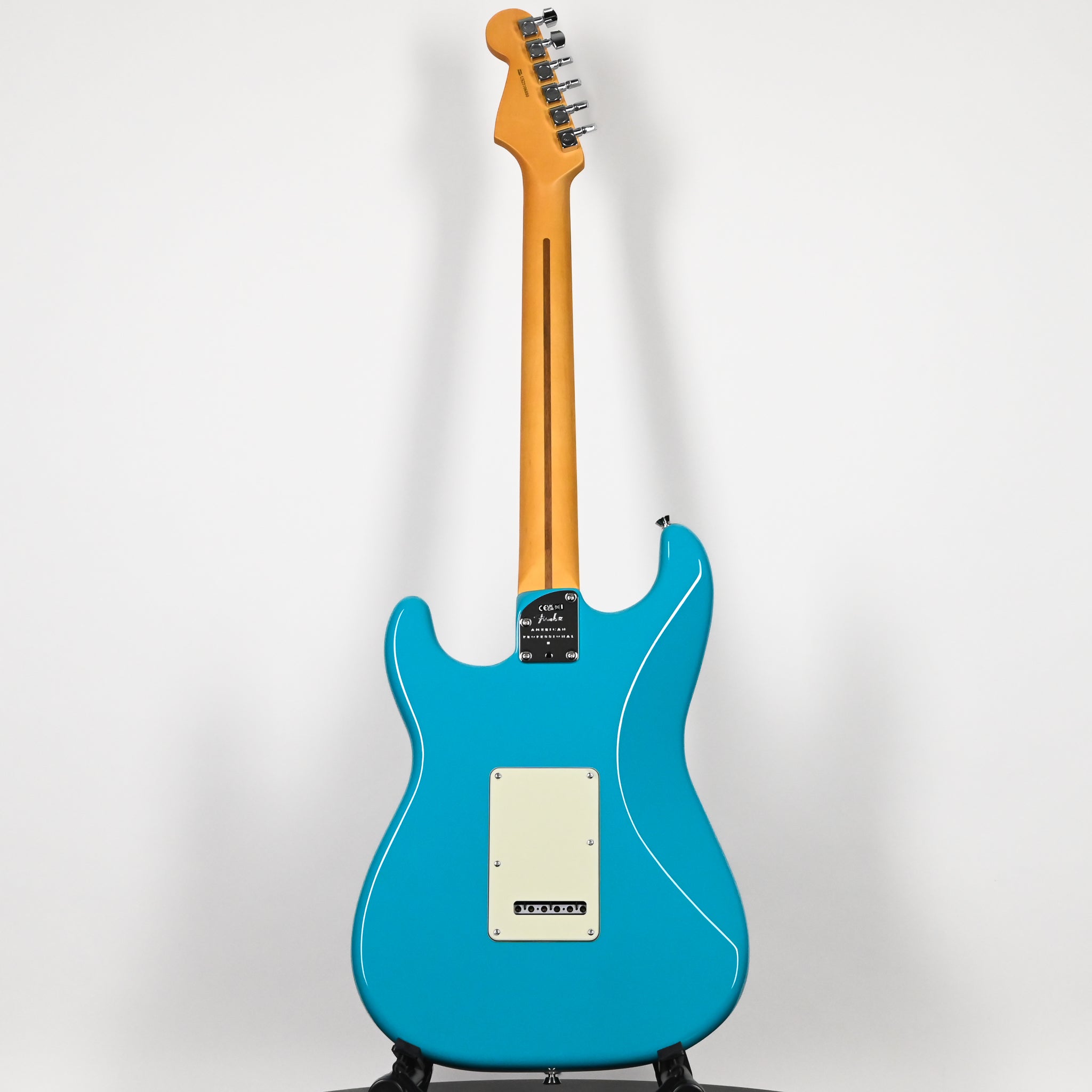 Fender American Professional II Stratocaster HSS- Miami Blue 2025 (US25106880)