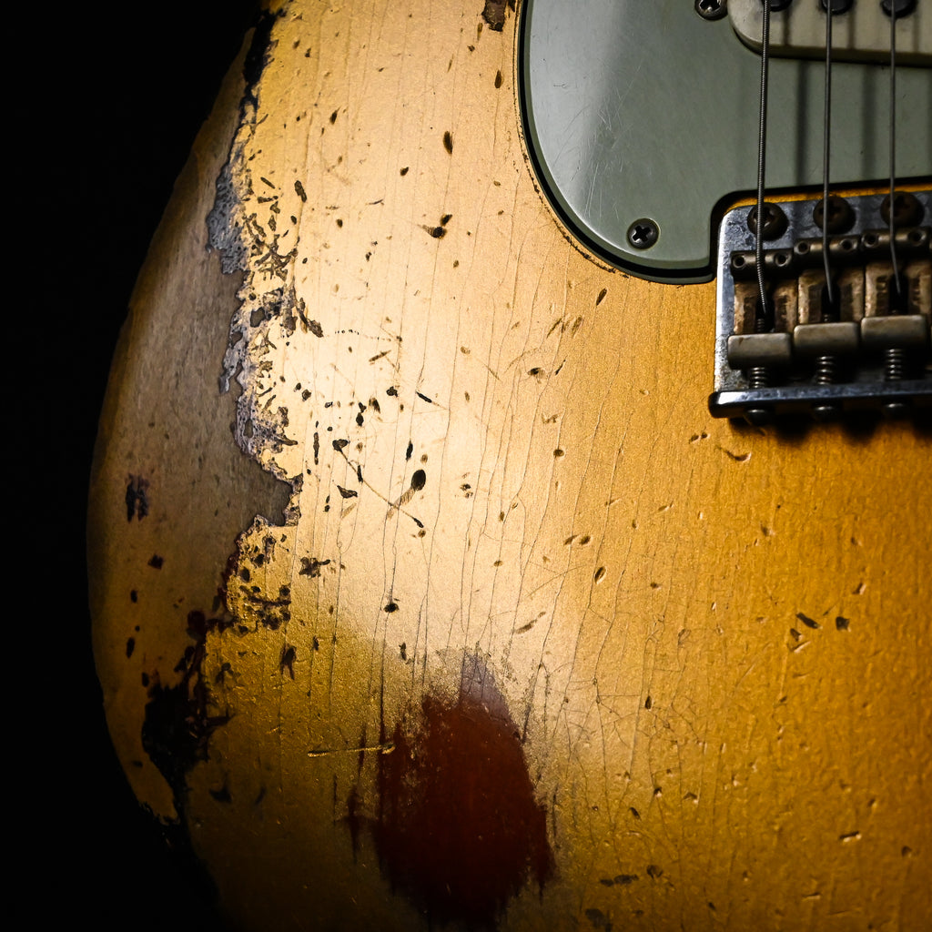 Fender Custom Shop Masterbuilt Dale Wilson '60s Stratocaster Heavy Relic- Green/ Gold Patina over 3-Tone Sunburst 2026 (CZ591708)
