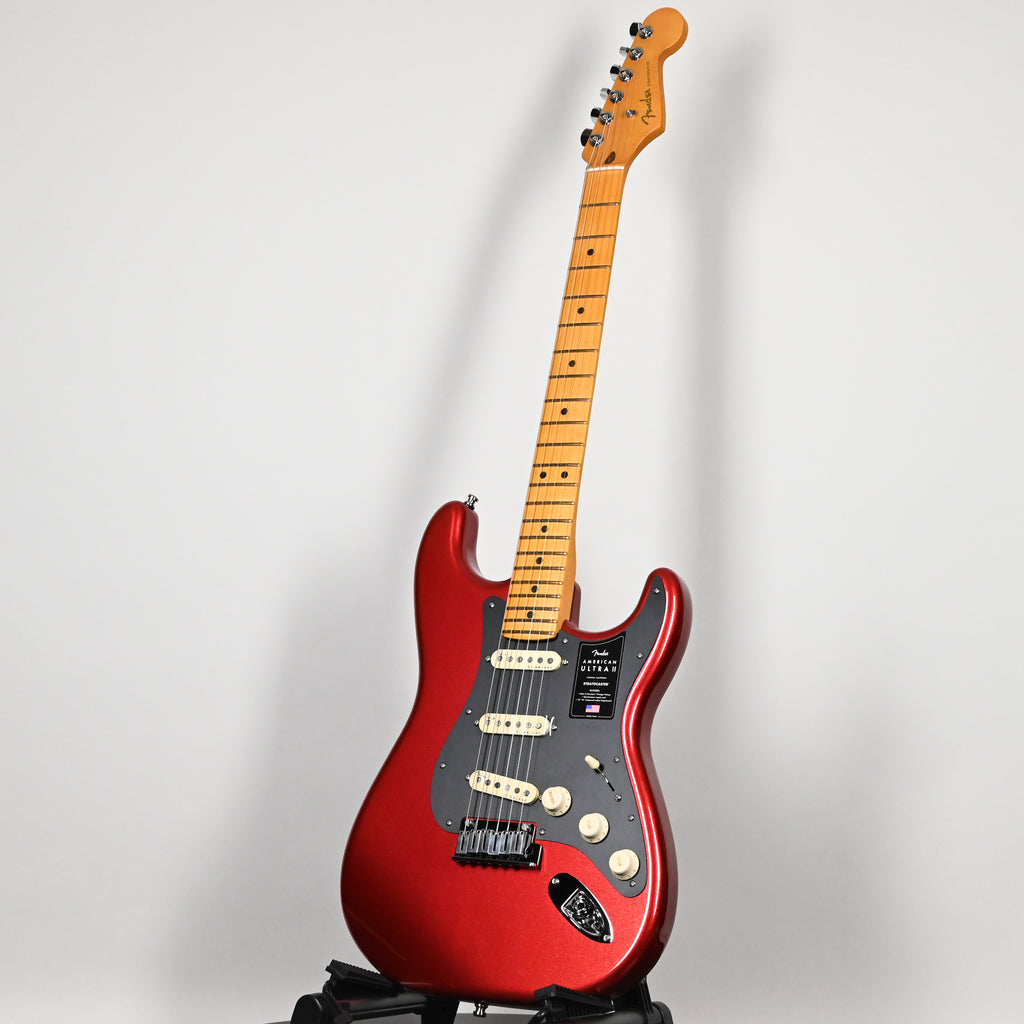 Fender American Ultra II Stratocaster w/ Maple Fingerboard- Sinister Red (US240028895)
