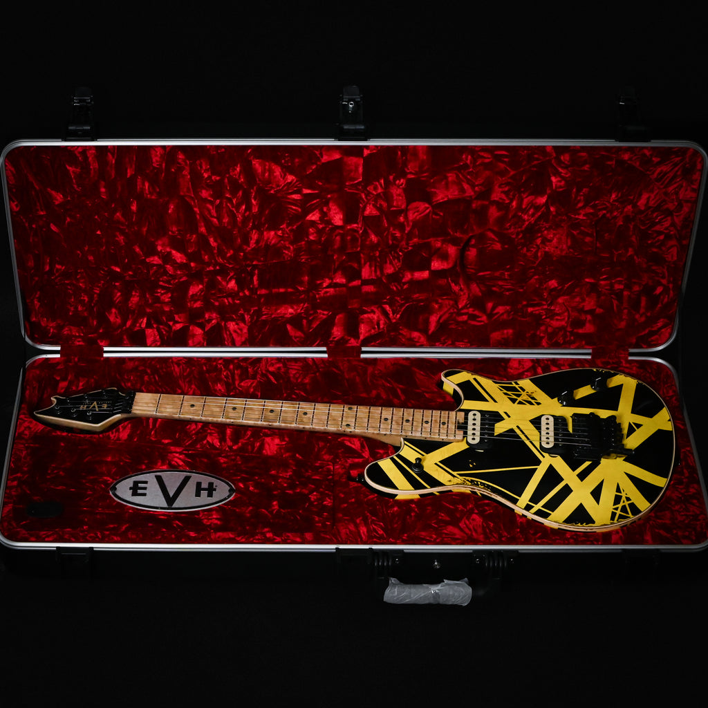 EVH Custom Shop USA Special Edition Wolfgang, Nitro Relic Tour- Black & Yellow Stripes 2026 (WG17876A)