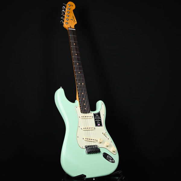 Fender Ultra Luxe Vintage '60s Stratocaster- Surf Green 2025 (US25022560)