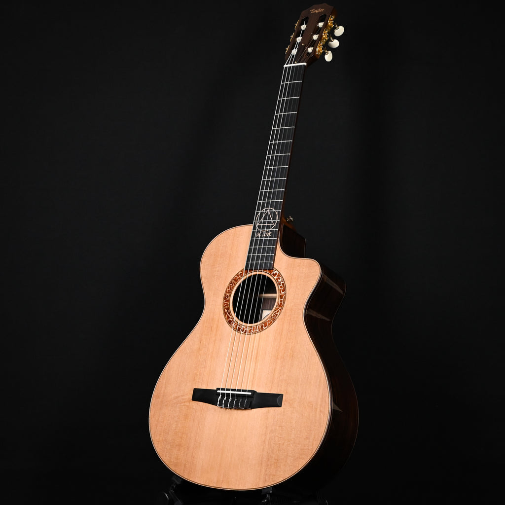 Taylor Jason Mraz Signature Model (JMSM) Nylon w/ Western Red Cedar Top & Indian Rosewood Back and Sides Acoustic-Electric Guitar 2026 (1201146085)