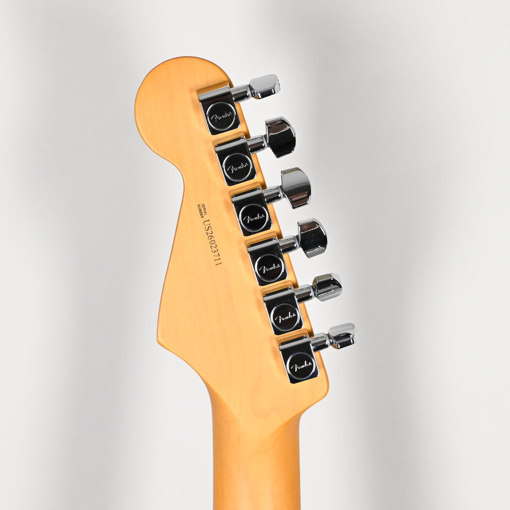 Fender American Professional II Stratocaster w/ Rosewood Fingerboard- 3 Color Sunburst 2026 (US26023711)