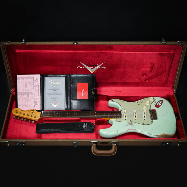 Fender Custom Shop Limited Edition 1962 Stratocaster w/ Handwound 60/63 Pickups, Heavy Relic- Aged Surf Green 2025 (CZ589616)