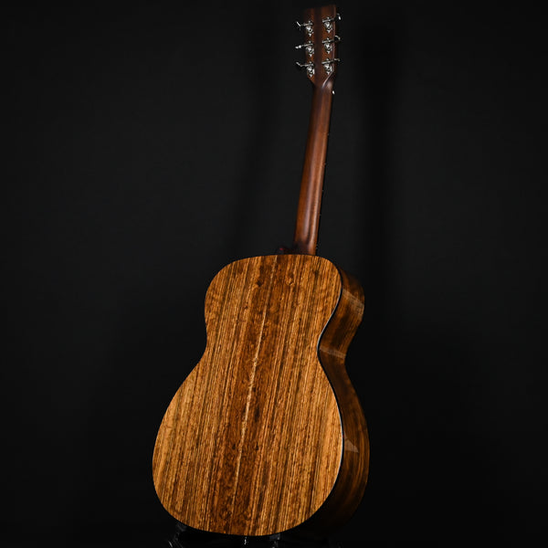 Eastman E3 OM Deluxe Acoustic-Electric Guitar (M2535609)