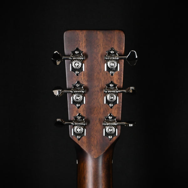 Eastman E3 OM Deluxe Acoustic-Electric Guitar (M2535609)