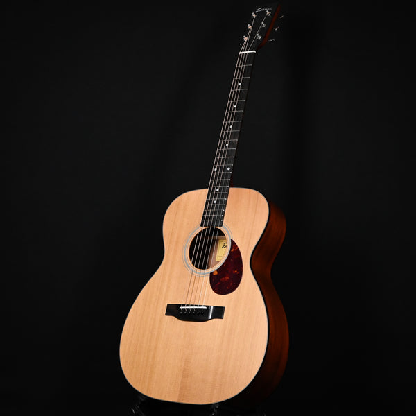 Eastman E1 OM Acoustic Guitar (M2535170)