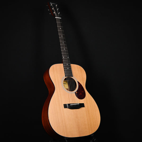 Eastman E1 OM Acoustic Guitar (M2535170)