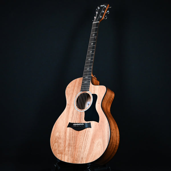 Taylor Custom 224CE K DLX - Koa (2202094348)