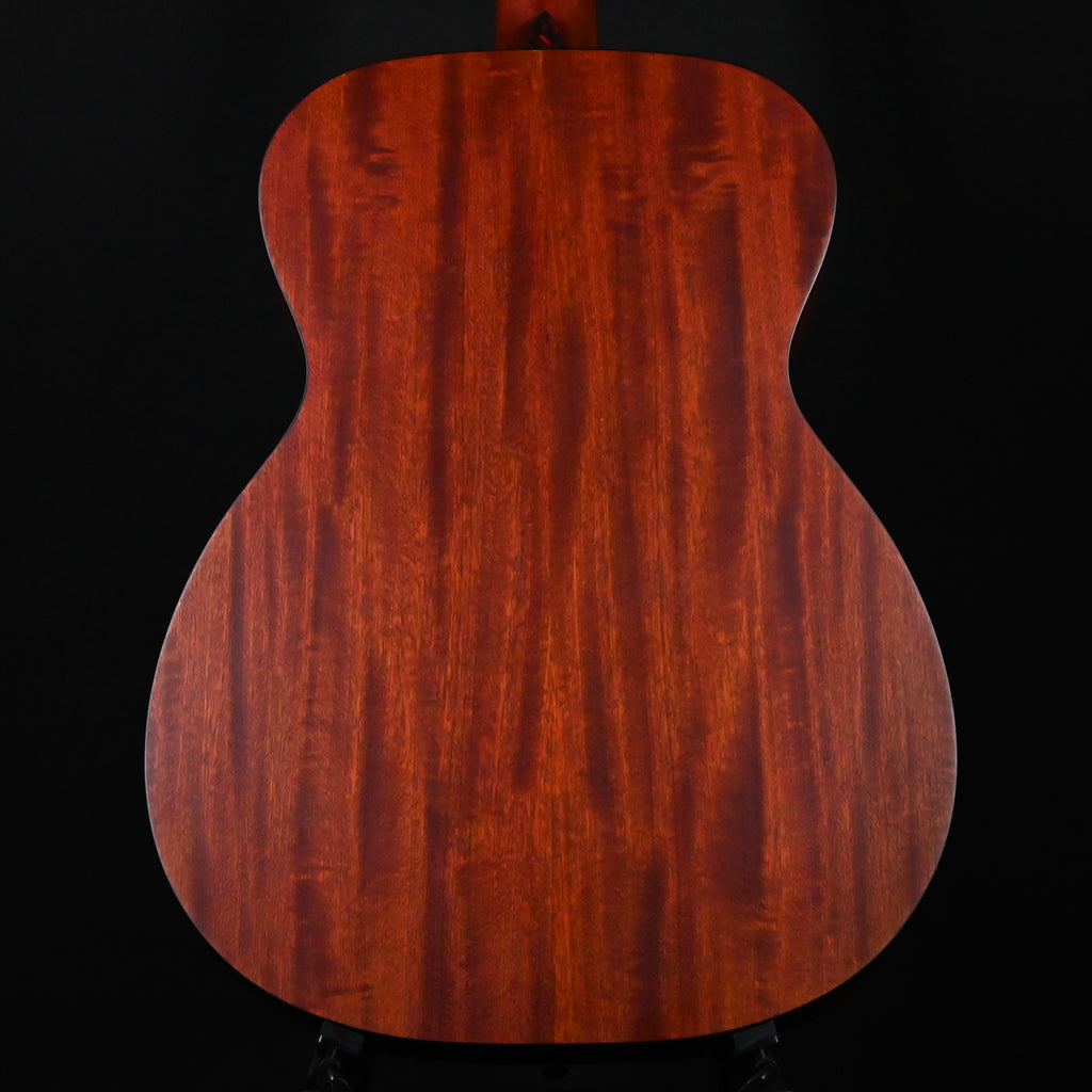 Eastman E1 OM Acoustic Guitar (M2535170)