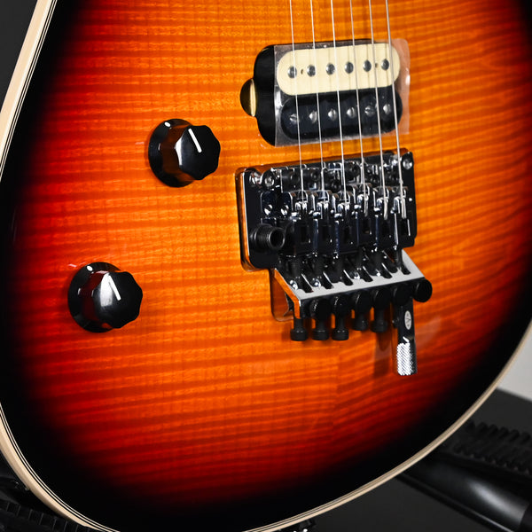 EVH Wolfgang USA Left-Handed w/ Ebony Fingerboard Electric Guitar- 3 Tone Sunburst 2025 (WG15975A)