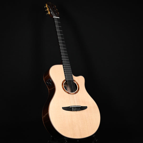 Yamaha NTX3 Nylon String Acoustic/ Electric Classical Guitar- Natural 2024 (IKN250634)