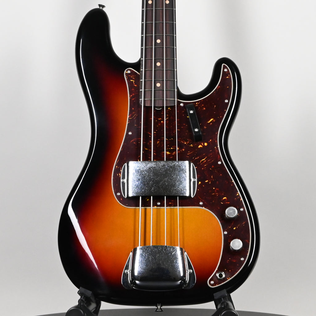 Fender James Jamerson 1962 Precision Bass- 3 Color Sunburst 2026 (JJ260419)