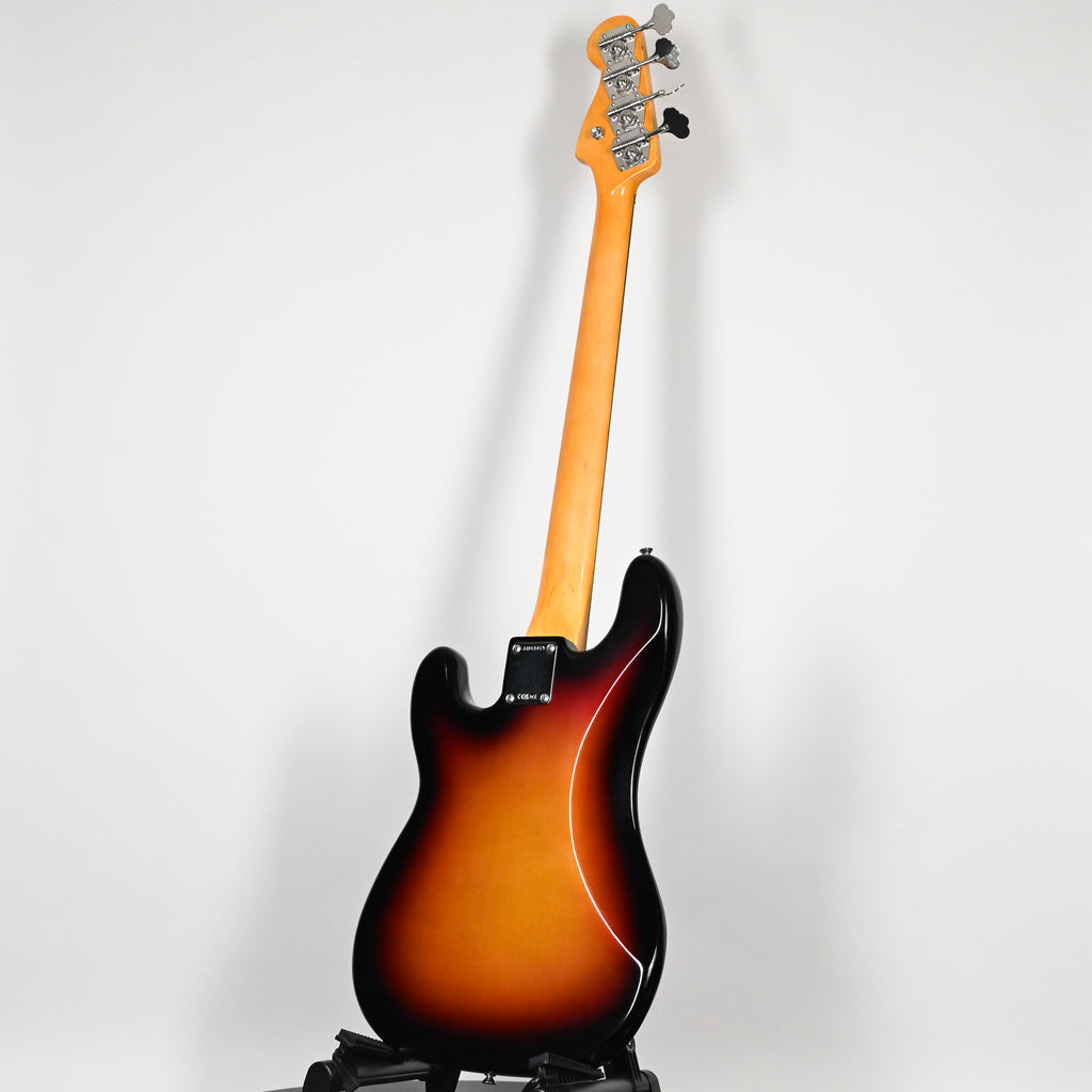 Fender James Jamerson 1962 Precision Bass- 3 Color Sunburst 2026 (JJ260419)