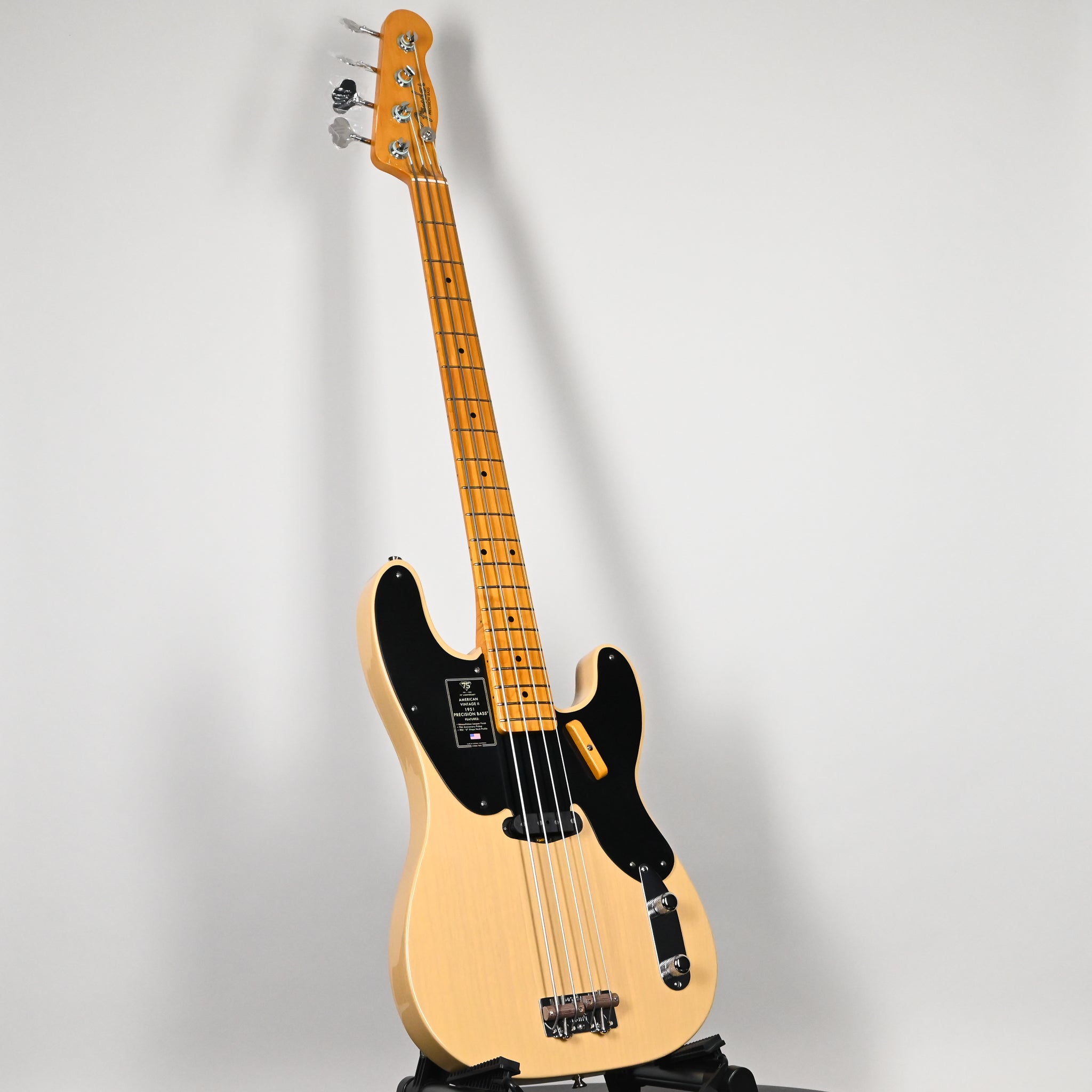 Fender 75th Anniversary American Vintage II 1951 Precision Bass- Butterscotch Blonde (US750500)