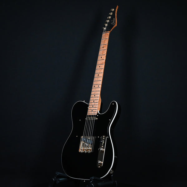 Suhr Mateus Asato Signature Series Classic T- Black (74305)