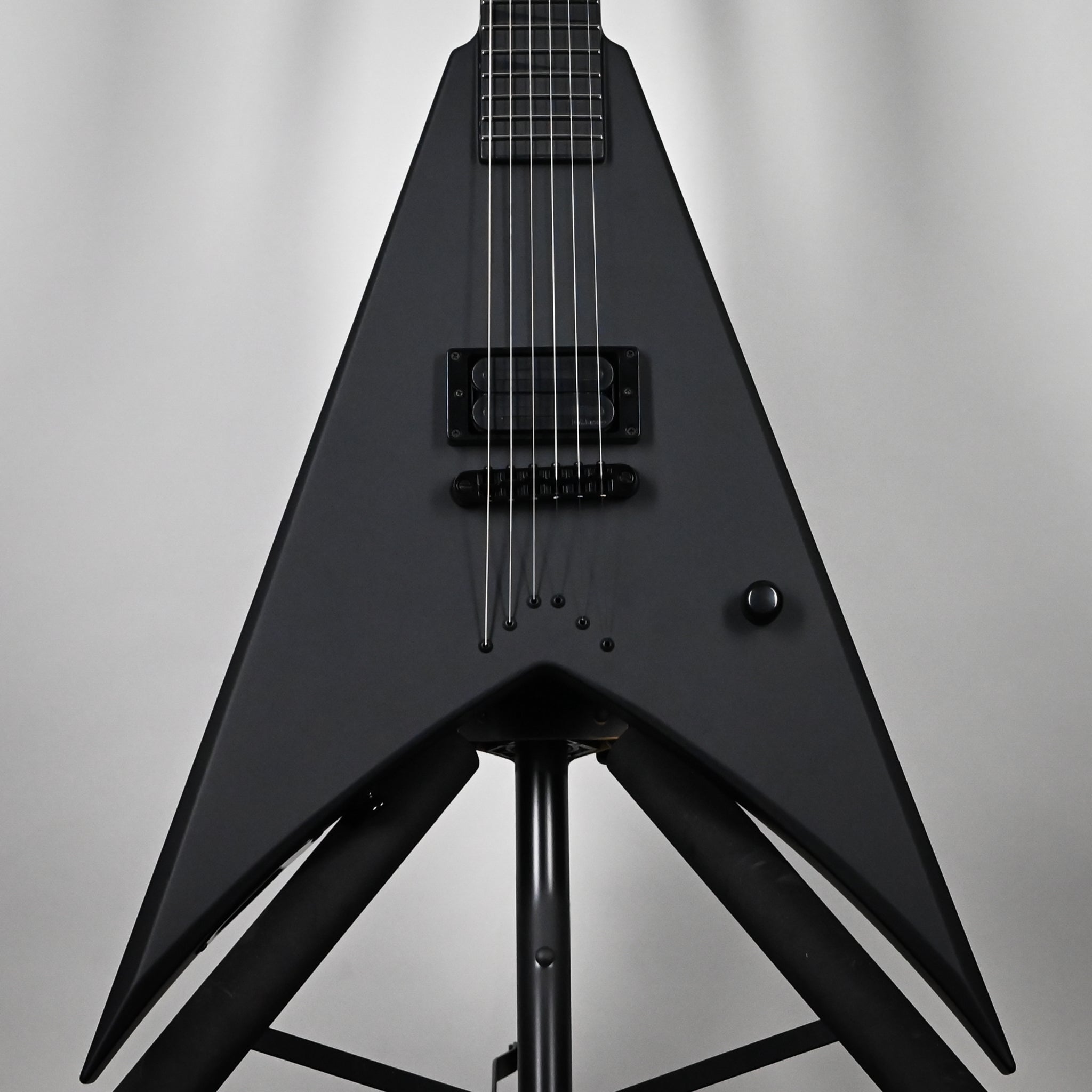 Jackson USA Custom Shop Special Edition King V- Blackout 2025 (J11079)