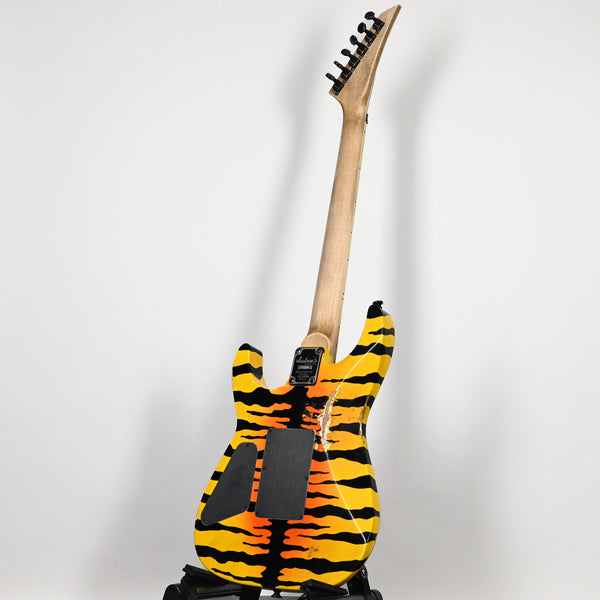 Jackson Custom Shop USA Special Edition Dinky 2H w/ Floyd Rose - Tested Time Bengal Tiger 2026 (XN19768)