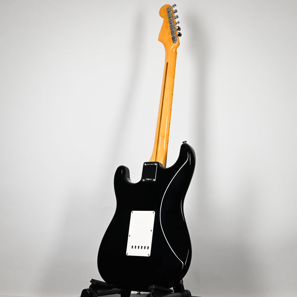 Fender American Vintage II 1957 Stratocaster- Black (V2450800)