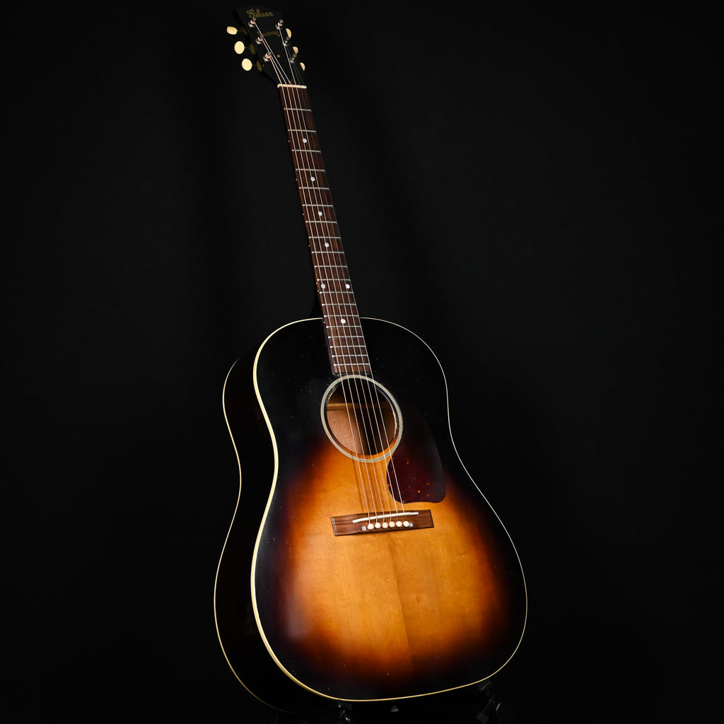 Gibson Custom 1942 Banner J-45 Reissue, Murphy Light Aged- Vintage Sunburst 2026 (22356007)