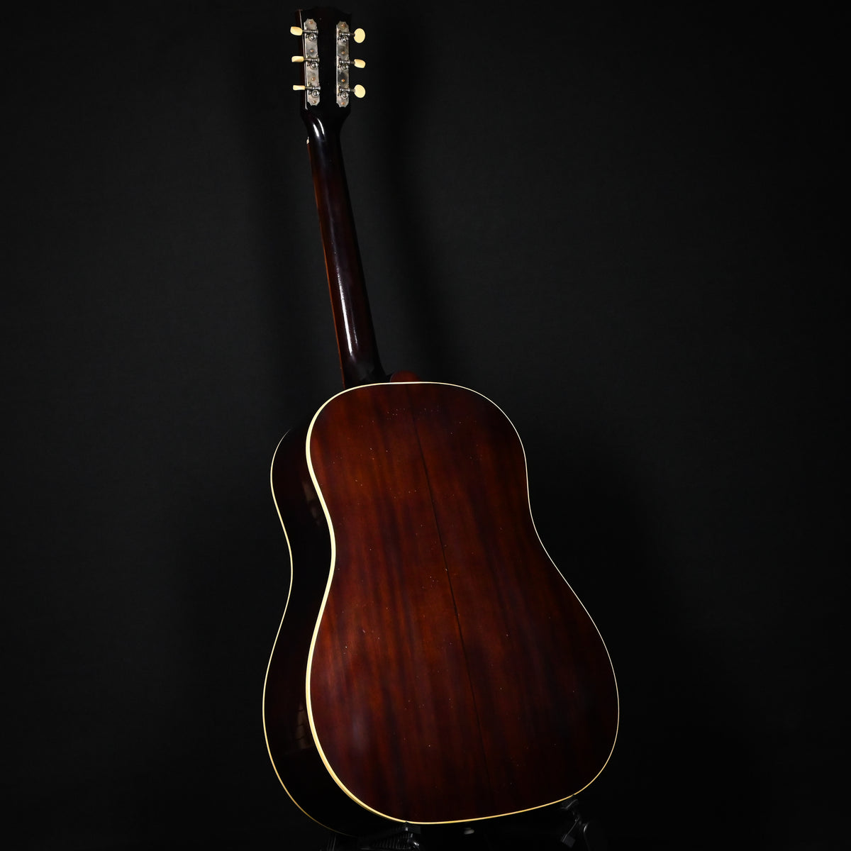 Gibson Custom 1942 Banner J-45 Reissue, Murphy Light Aged- Vintage Sunburst 2026 (22356007)