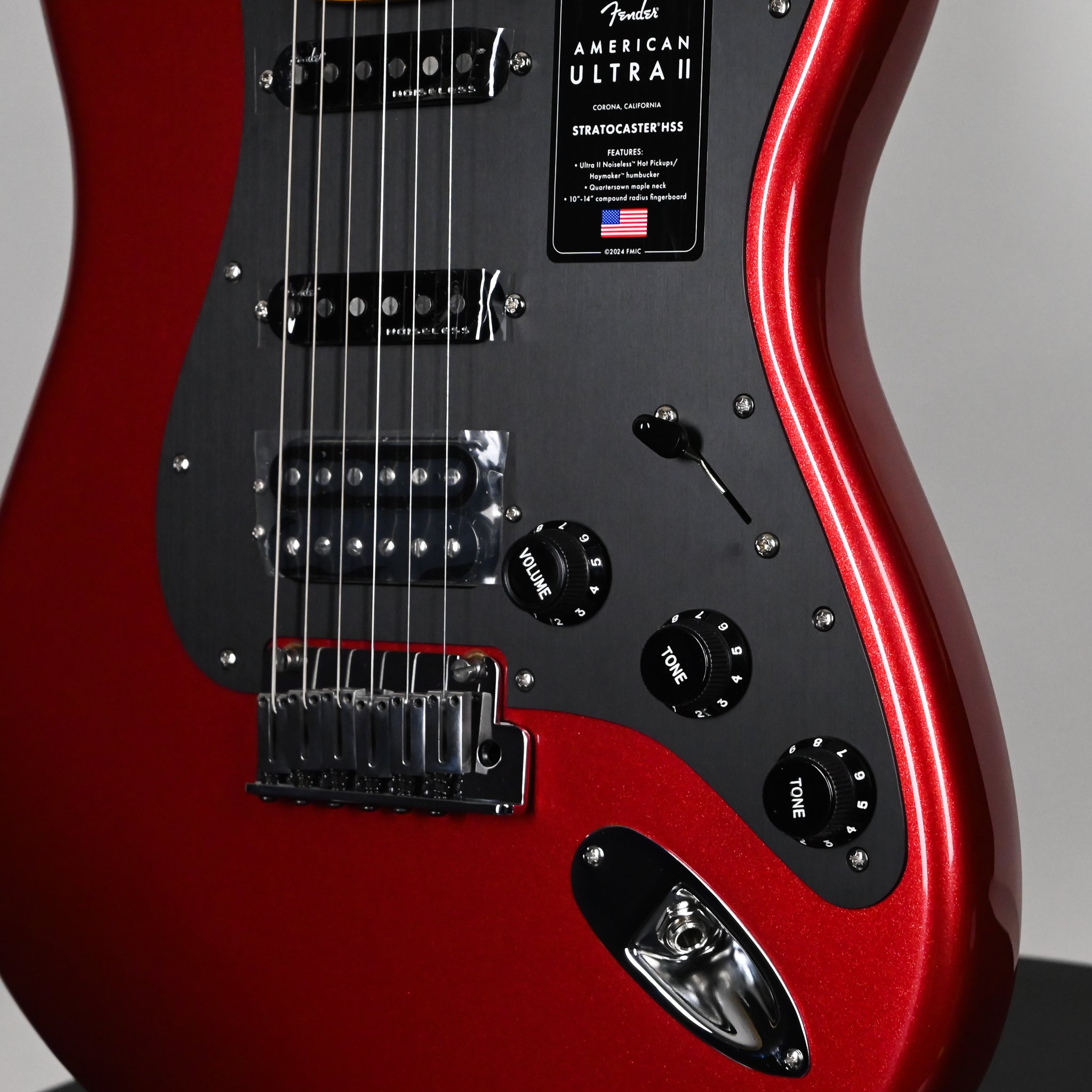 Fender American Ultra II Stratocaster HSS w/ Maple Fingerboard- Sinister Red 2026 (US26008238)