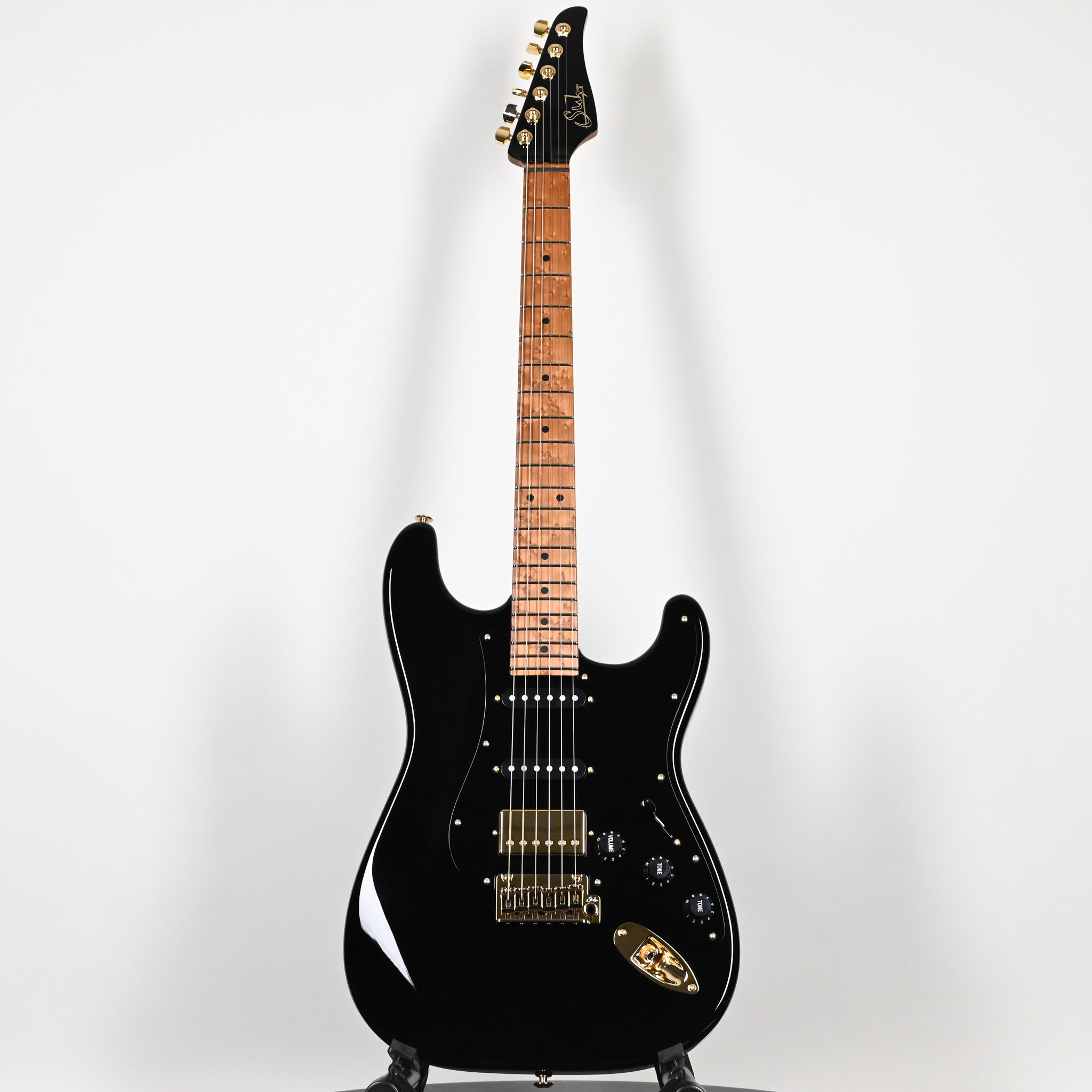 Suhr Mateus Asato Signature Series Classic S w/ Premium Softshell Case- Black 2026 (93476)