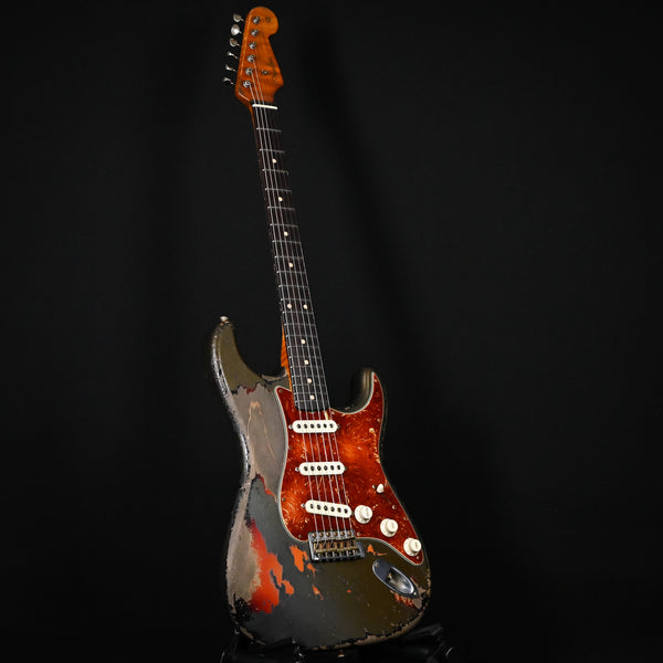 Fender Custom Shop Masterbuild Dale Wilson '60s Stratocaster Heavy Relic- Charcoal Frost Metallic/ 3 Color Surburst 2025 (CZ574587)