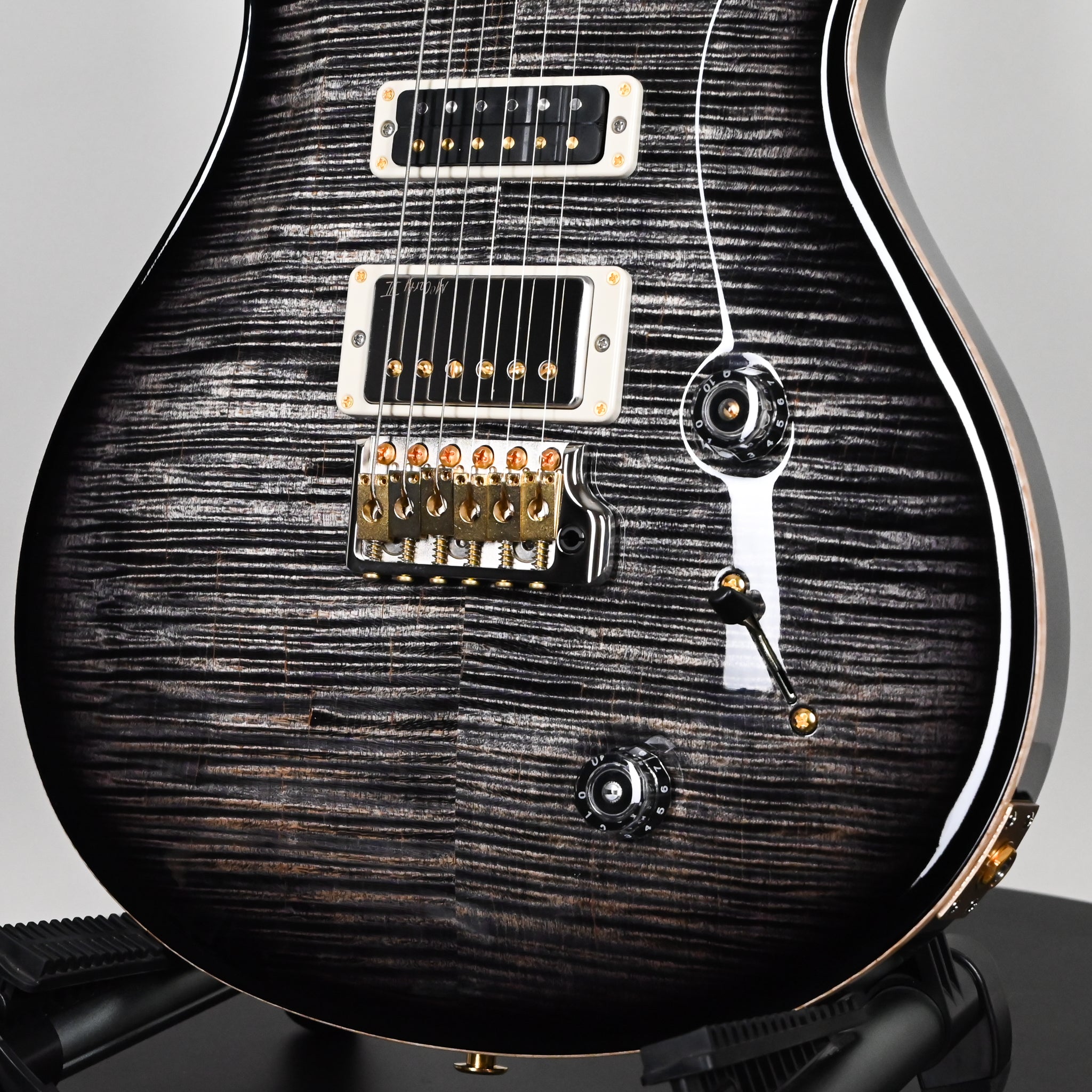 PRS Studio w/ 10-Top Electric Guitar- Charcoal Burst 2025 (0417441)