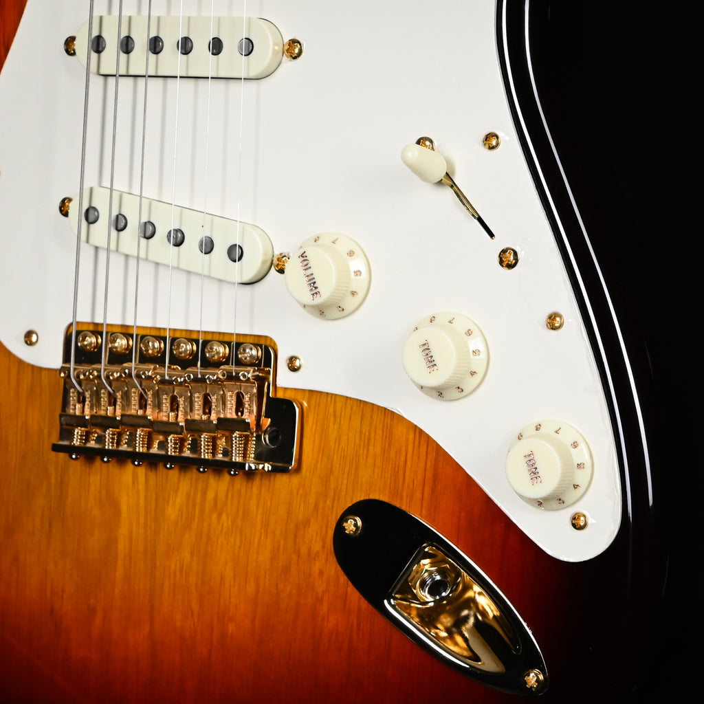 Fender Custom Shop Artisan Korina Stratocaster NOS- Chocolate 3 Tone Sunburst 2025 (CZ581236)