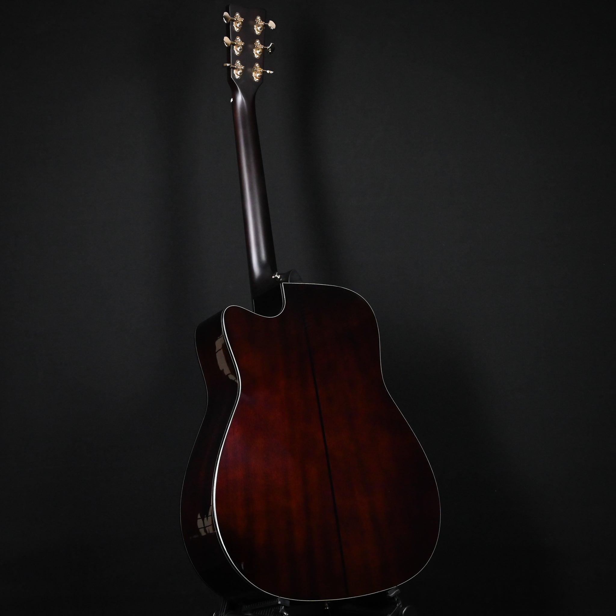 Yamaha TAG 3 C TransAcoustic Guitar- Sand Burst 2025 (ILN250593)