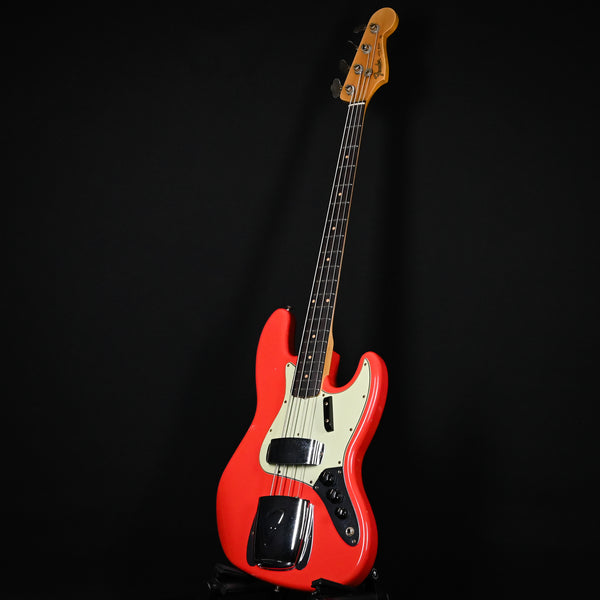 Fender Custom Shop Limited Edition '64 Jazz Bass Journeyman- Aged Fiesta Red 2025 (CZ583311)