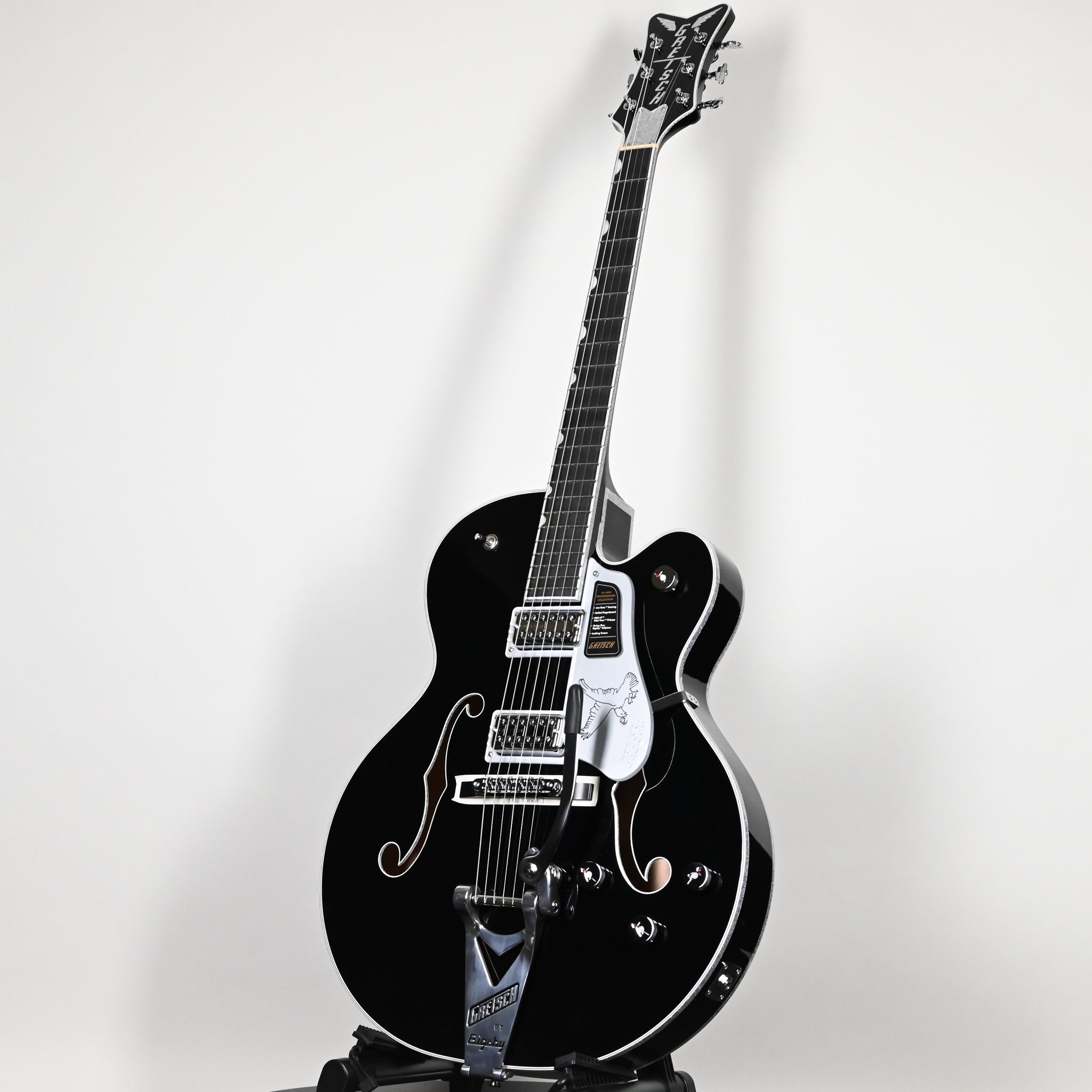 Gretsch Falcon Hollow Body w/ String-Thru Bigsby- Black 2026 (JT26030849)