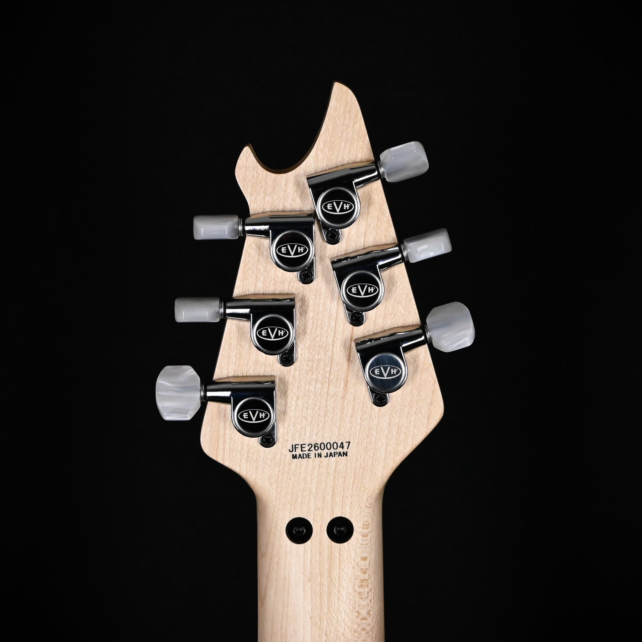 EVH MIJ Series Signature Wolfgang Electric Guitar - Ivory WC 2026 (JFE2600047)