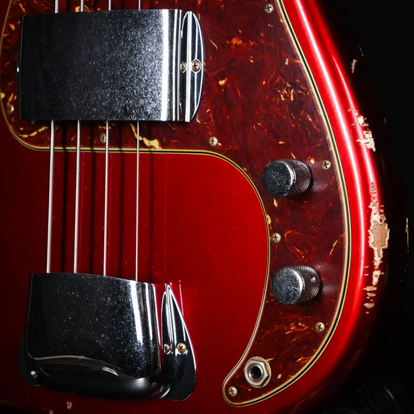 Fender Custom Shop Limited Edition '62 P Bass Relic- Aged Candy Apple Red 2025 (CZ583600)