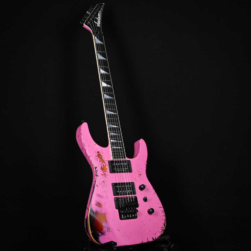 Jackson Custom Shop USA SL 2H FR Soloist Nitro Tour Relic- Platinum Pink/ 3-Tone Sunburst 2026 (J11567)