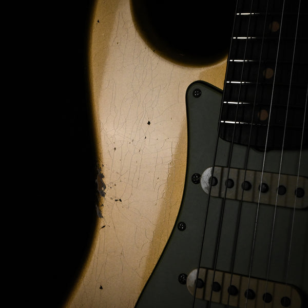 Fender Custom Shop Late-1962 Stratocaster Relic w/ Closet Classic Hardware- Aged Aztec Gold 2025 (CZ587737)