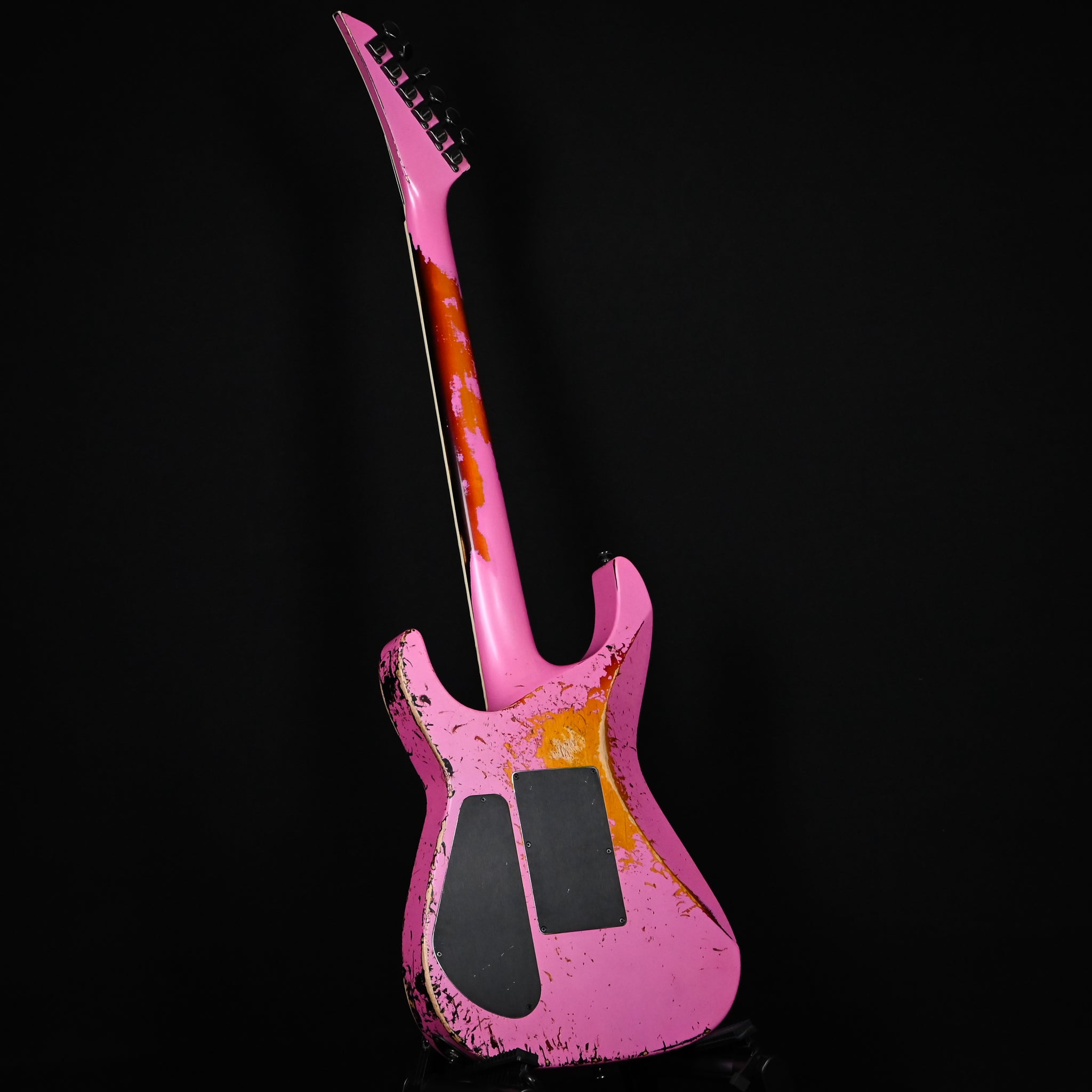 Jackson Custom Shop USA SL 2H FR Soloist Nitro Tour Relic- Platinum Pink/ 3-Tone Sunburst 2026 (J11567)