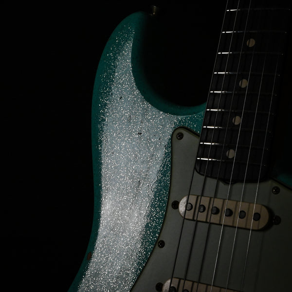 Fender Custom Shop Limited Edition 1960 Stratocaster Relic- Aged Sea Foam Green Sparkle 2025 (CZ585328)