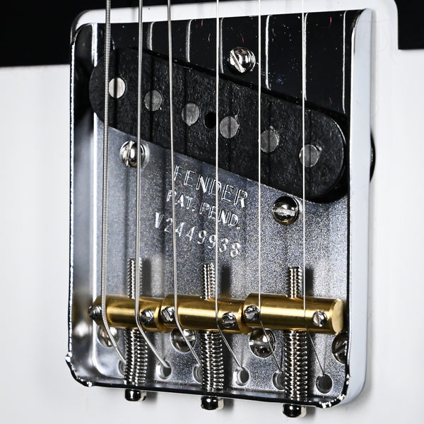 Fender Limited Edition American Vintage II 1951 Telecaster- Prototype White (V2449938)