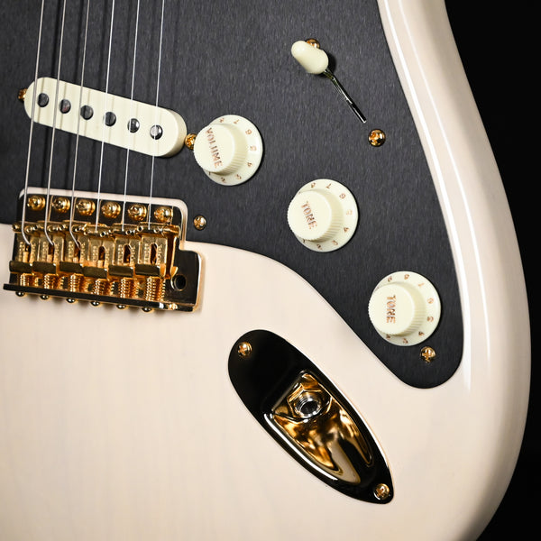 Fender Custom Shop American Custom Stratocaster NOS- Aged White Blonde 2024 (XN15652)