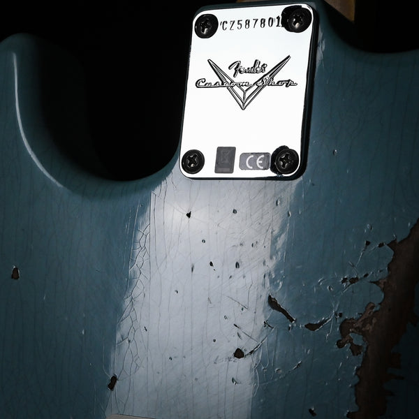 Fender Custom Shop Late-1962 Stratocaster Relic w/ Closet Classic Hardware- Faded Aged Daphne Blue 2025 (CZ587801)