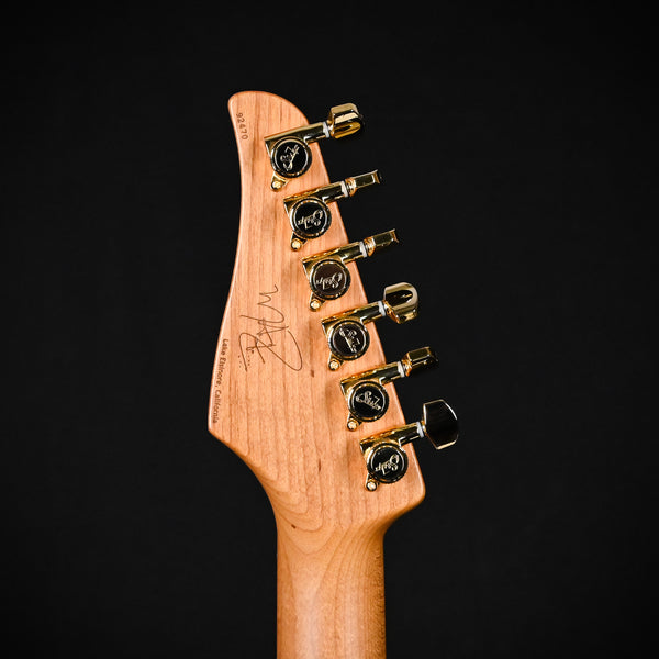 Suhr Mateus Asato Signture Series Classic T w/ Lollar Gold Foil Pickups, Tremolo & Premium Softshell Case- MA White 2026 (92470)