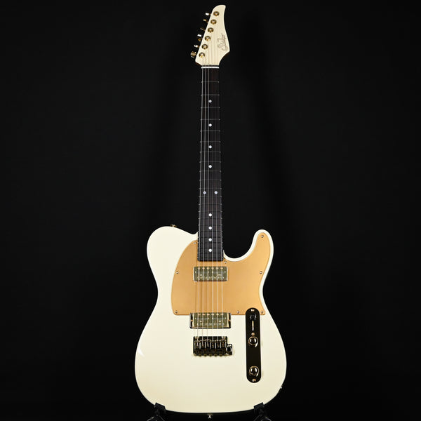 Suhr Mateus Asato Signture Series Classic T w/ Lollar Gold Foil Pickups, Tremolo & Premium Softshell Case- MA White 2026 (92470)
