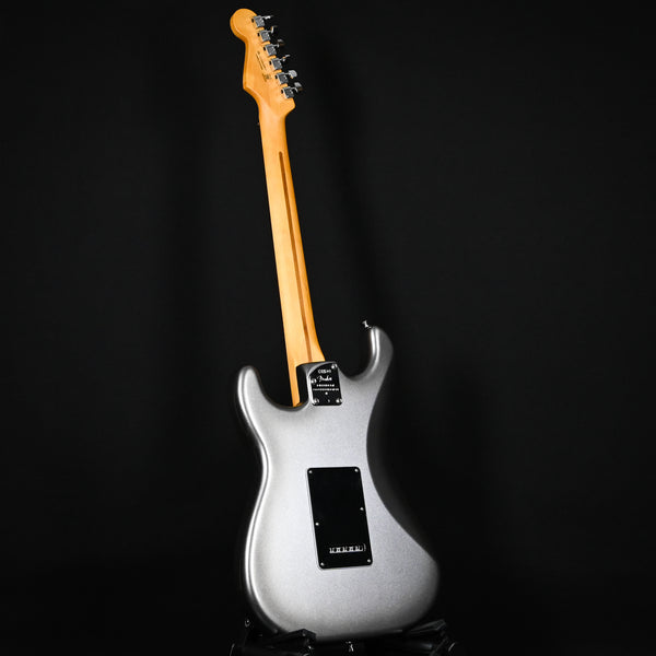 Fender American Professional II Stratocaster- Mercury (US240039937)