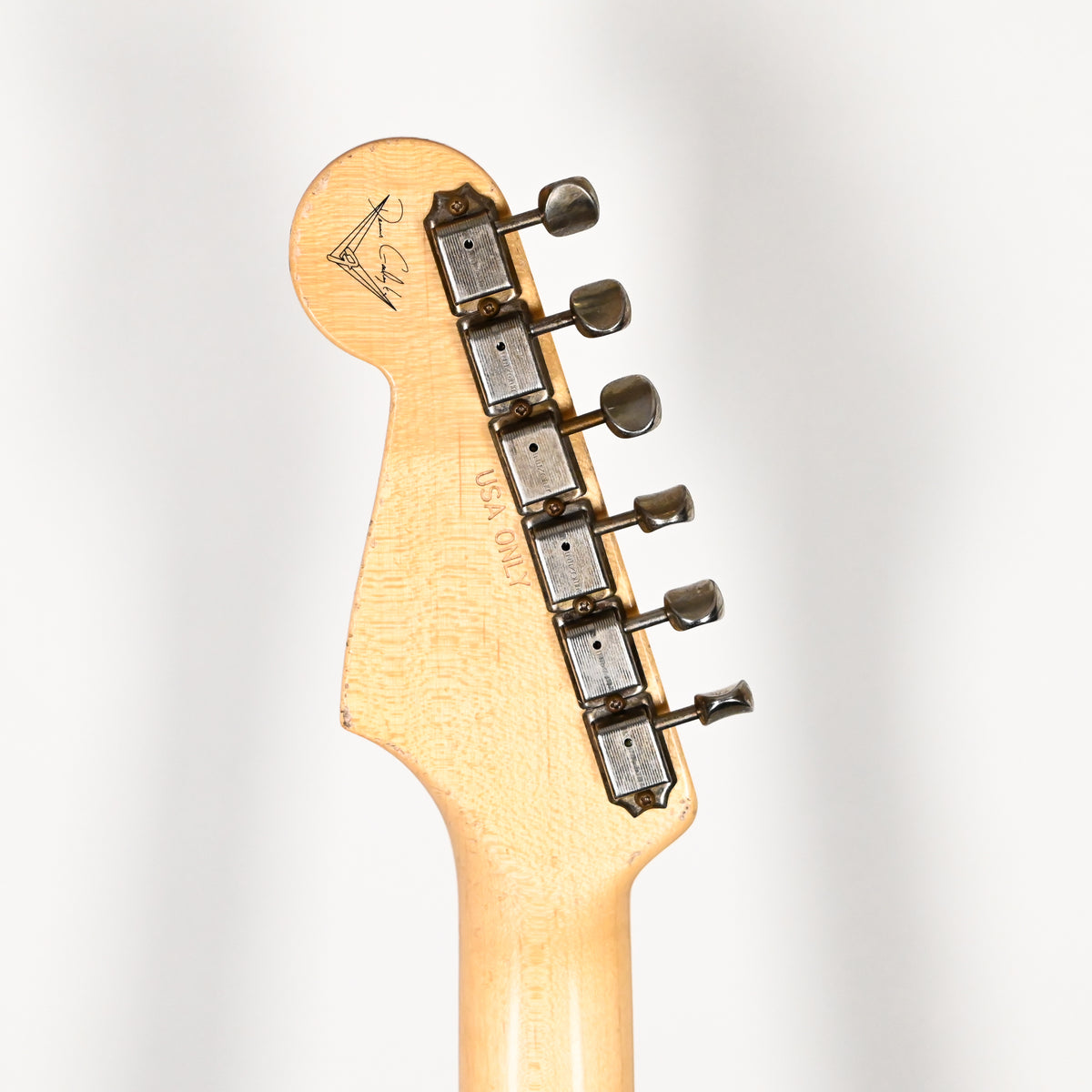 Fender Custom Shop Masterbuilt Dennis Galuszka 60/63 Stratocaster w/ Brazilian Rosewood Fingerboard, Journeyman- Green Burst 2026 (R129561)