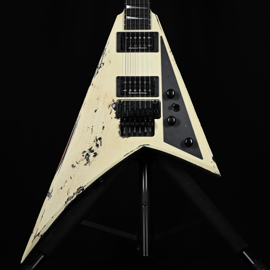 Jackson USA Custom Shop RR 2H FR Rhoads NAMM Special Edition #516- Vanilla Shake Over Black Nitro Tour Relic 2026 (RR4191)