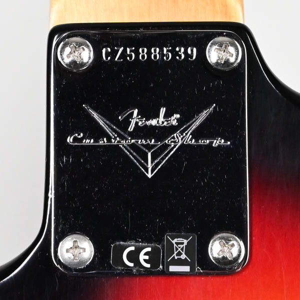 Fender Custom Shop Late-1962 Stratocaster Relic w/ Closet Classic Hardware- 3 Tone Sunburst 2025 (CZ588539)